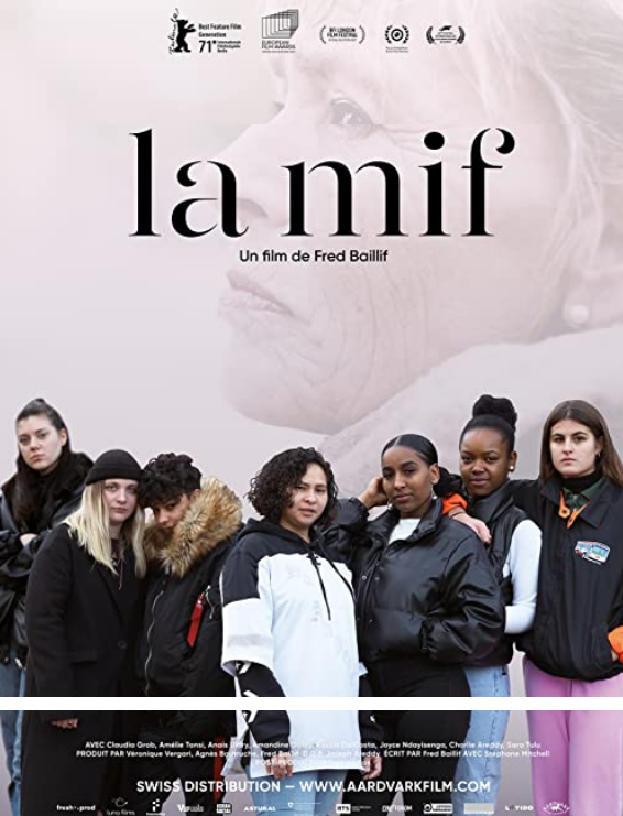 «The fam»: siete chicas en un hogar de acogida